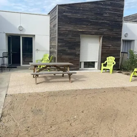 Rez De Chaussee Bord De L Ocean Apartment *